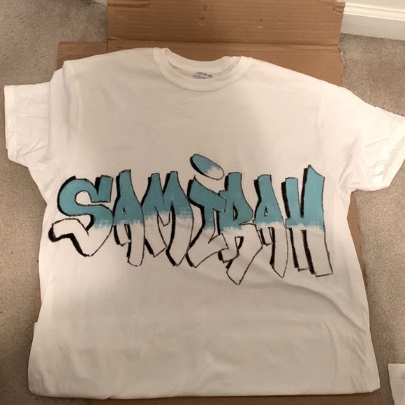 Custom hand painted shirts - Picture 5 of 5